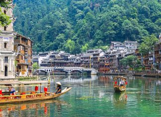 Du lịch Trung Quốc 2023: check in tại 6 cổ trấn nổi tiếng bậc nhất&nbsp;